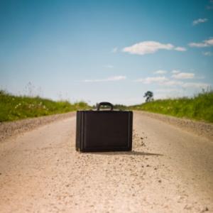 photosdotcom-lonely-briefcase