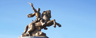 slide-tuongdaiquangtrung